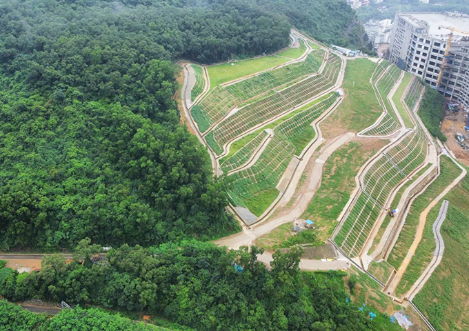 鹽田港拖車綜合服務(wù)中心后方山體滑坡隱患綜合治理搶險(xiǎn)工程勘察、設(shè)計(jì)、施工總承包（EPC）